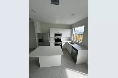 16270 SW 292nd St, Homestead, FL 33033 - Photo 5