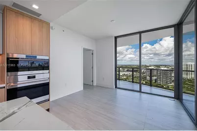 2411 Laguna Cir #2311, North Miami, FL 33180 - Photo 13