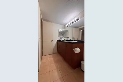 12540 Vista Isles Dr #1125, Sunrise, FL 33325 - Photo 13