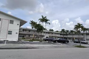 1300 N 12th Ct, Hollywood, FL 33019 - Photo 1