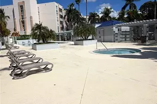 9805 NW 52nd St, Doral, FL 33178 - Photo 15