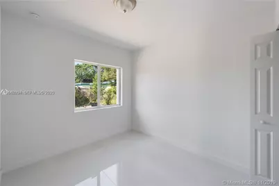 2218 NW 66th St, Miami, FL 33147 - Photo 5