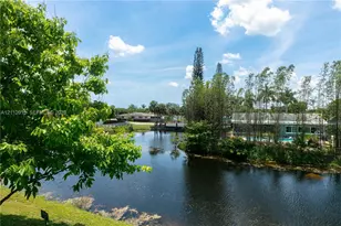 717 Gardens Dr, Pompano Beach, FL 33069 - Photo 3