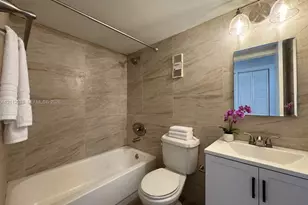 10624 NW 10th St, Pembroke Pines, FL 33026 - Photo 21