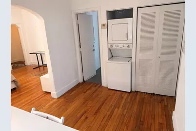 541 13th St #10, Miami Beach, FL 33139 - Photo 13