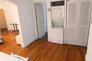541 13th St, Miami Beach, FL 33139 - Photo 13