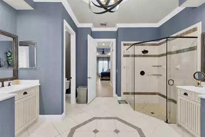 18501 SW 44th St, Miramar, FL 33029 - Photo 41