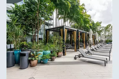 121 NE 34th St #1015, Miami, FL 33137 - Photo 11