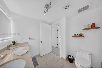 3250 NE 1st Ave #1106, Miami, FL 33137 - Photo 15