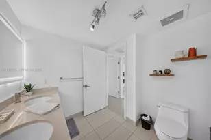 3250 NE 1st Ave, Miami, FL 33137 - Photo 15