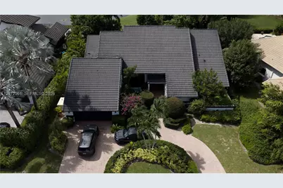 17191 SW Shaddock Ln, Boca Raton, FL 33487 - Photo 1