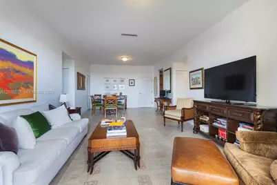 8390 SW 72nd Ave #508, Miami, FL 33143 - Photo 7