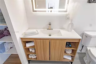 16400 NE 17th Ave, North Miami Beach, FL 33162 - Photo 35