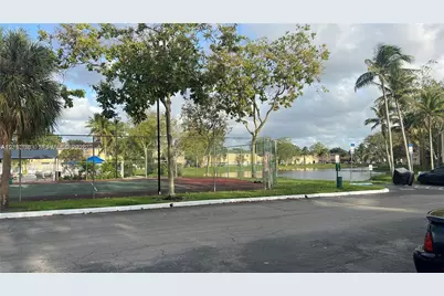 [Address not provided], Pembroke Pines, FL 33025 - Photo 15