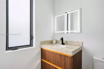 260 NW 47th St, Miami, FL 33127 - Photo 13