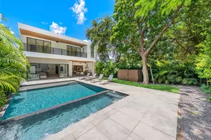 260 NW 47th St, Miami, FL 33127 - Photo 39