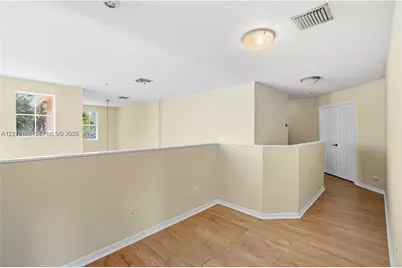 19143 Crystal St, Weston, FL 33332 - Photo 9