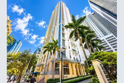 1060 Brickell Ave #2401, Miami, FL 33131 - Photo 3