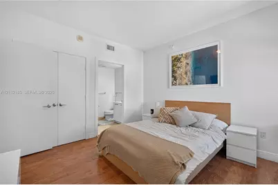 1060 Brickell Ave #2401, Miami, FL 33131 - Photo 37