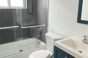 1115 Euclid Ave, Miami Beach, FL 33139 - Photo 7