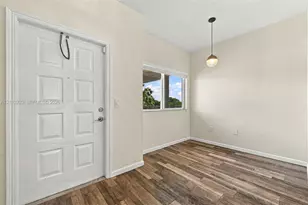 7611 Southampton Terrace, Tamarac, FL 33321 - Photo 3