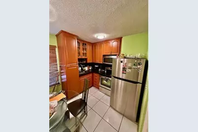 820 Salzedo St #305, Coral Gables, FL 33134 - Photo 9