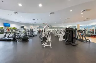 5600 Collins Ave, Miami Beach, FL 33140 - Photo 21