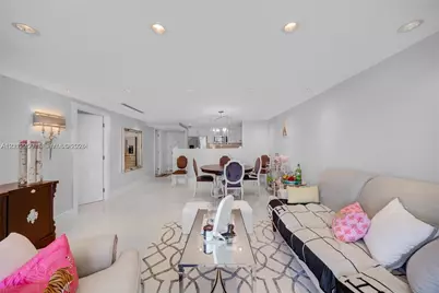 5838 Collins Ave #2F, Miami Beach, FL 33140 - Photo 3