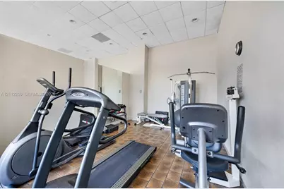 5838 Collins Ave #2F, Miami Beach, FL 33140 - Photo 17
