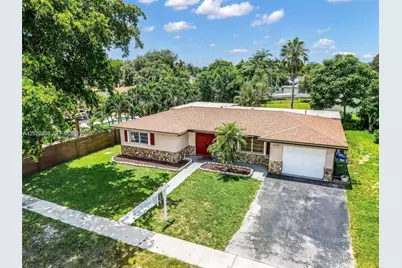 500 NW 96th Ter, Pembroke Pines, FL 33024 - Photo 1