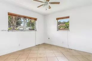 500 NW 96th Terrace, Pembroke Pines, FL 33024 - Photo 13
