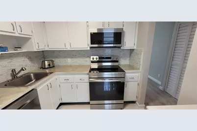 [Address not provided], Aventura, FL 33180 - Photo 17