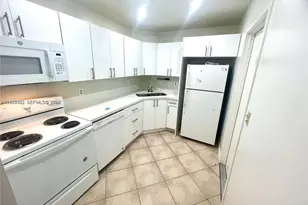 3115 Oakland Shores Dr, Oakland Park, FL 33309 - Photo 3