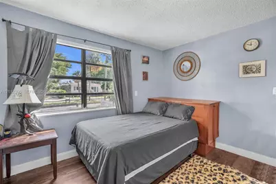 1008 N 18th Ct, Hollywood, FL 33020 - Photo 47