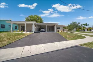 8901 SW 149th Terrace, Palmetto Bay, FL 33176 - Photo 1