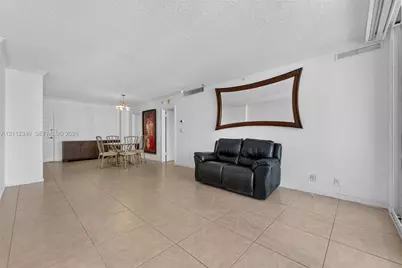 2501 S Ocean Dr #1407, Hollywood, FL 33019 - Photo 13