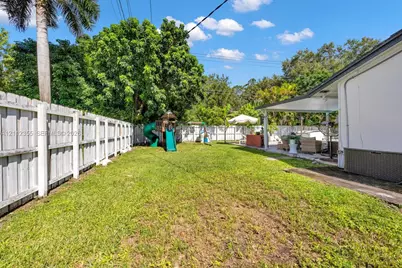 8815 SW 160th St, Palmetto Bay, FL 33157 - Photo 29