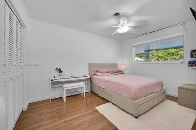 8815 SW 160th St, Palmetto Bay, FL 33157 - Photo 19