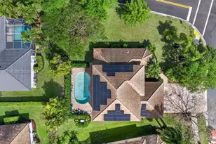 4953 Kensington Cir, Coral Springs, FL 33076 - Photo 3