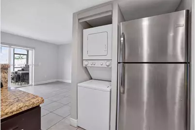 3925 SW 67th Ter #103, Davie, FL 33314 - Photo 15