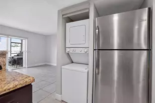 3925 SW 67th Terrace, Davie, FL 33314 - Photo 15