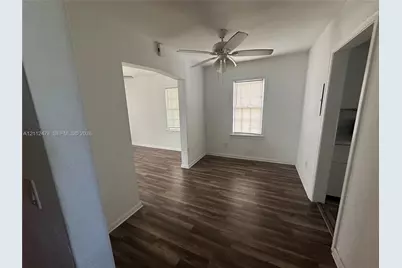 1271 NE 32nd St #1279, Oakland Park, FL 33334 - Photo 9