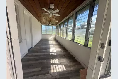 1271 NE 32nd St #1279, Oakland Park, FL 33334 - Photo 13