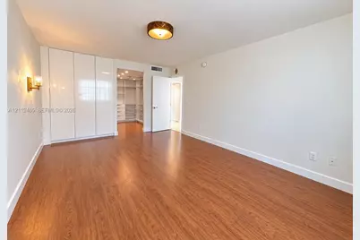 250 174th St #1707, Sunny Isles Beach, FL 33160 - Photo 13
