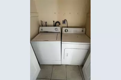 1859 SW 81st Ln #1-27, Davie, FL 33324 - Photo 9