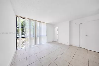 17021 N Bay Rd #101, Sunny Isles Beach, FL 33160 - Photo 17