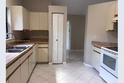 2375 NW 15th St, Delray Beach, FL 33445 - Photo 7