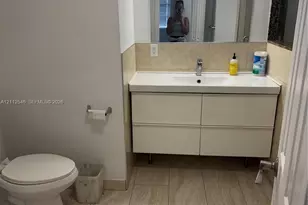 1301 NE Miami Gardens Dr, Miami, FL 33179 - Photo 9