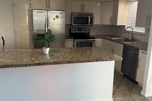 1301 NE Miami Gardens Dr, Miami, FL 33179 - Photo 5