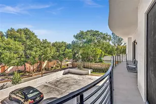 2100 Miami Rd, Fort Lauderdale, FL 33316 - Photo 17